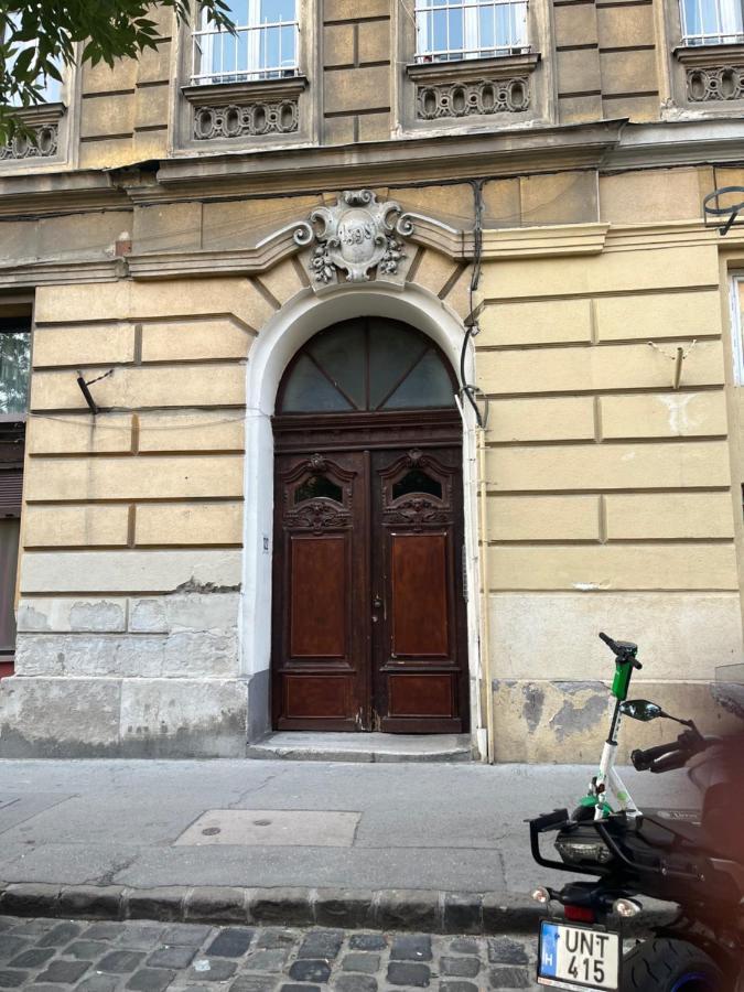 Close To Everything Budapest Extérieur photo